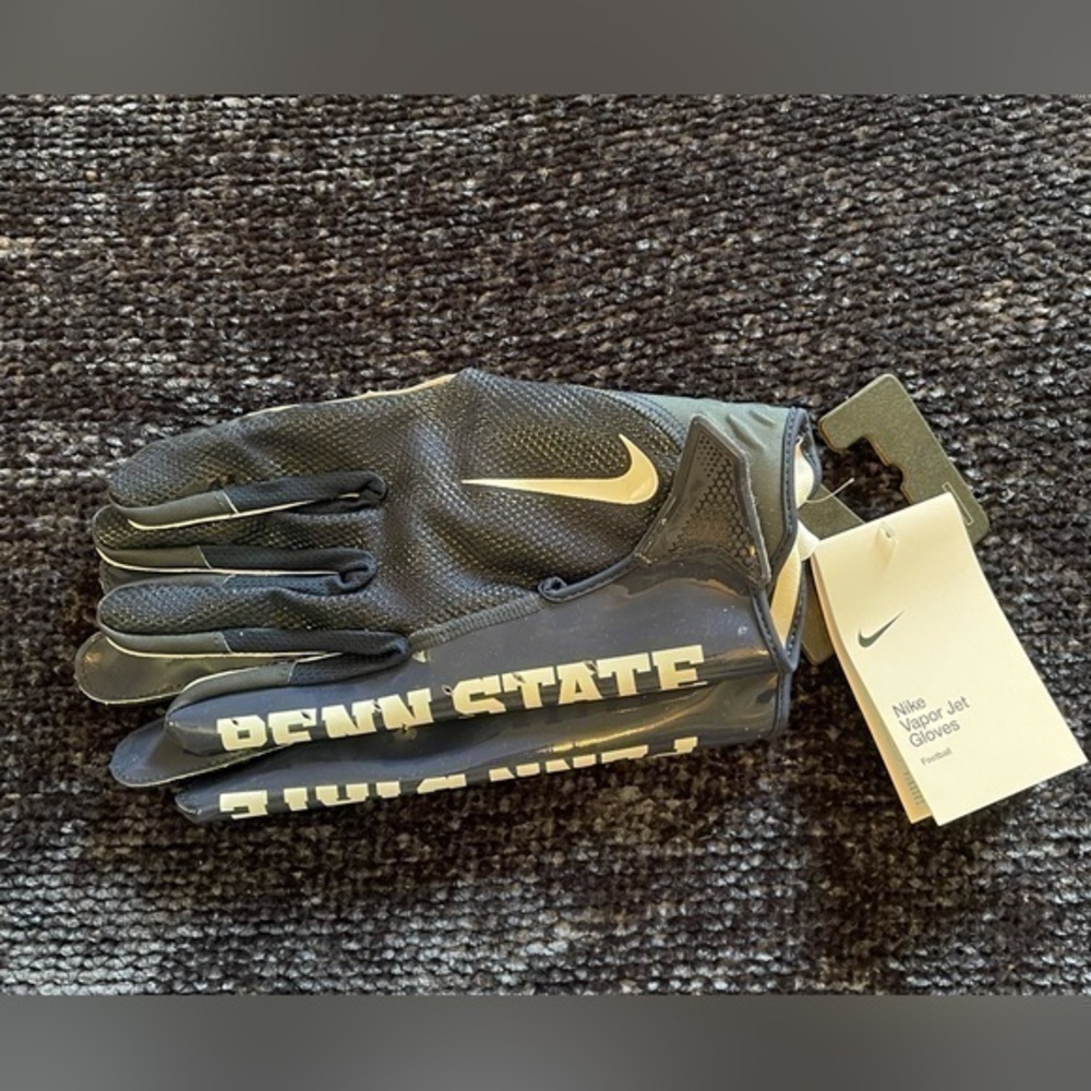 *RARE* On Field Nike Vapor Jet Gloves Penn State